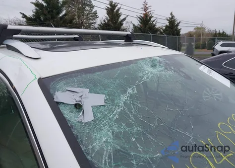 2014 Volkswagen Touareg 3.6L Lux from USA, damaged, VIN WVGEF9BP6ED012796